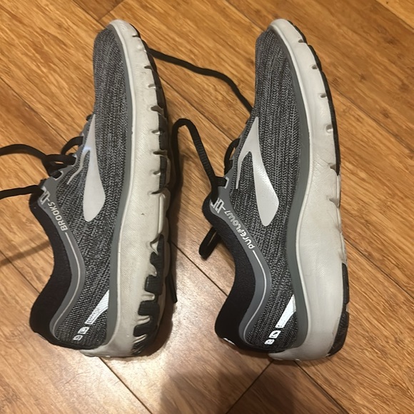 Brooks PureFlow 7 Primer Black Oyster Grey Running Shoes 1202621B055, Women's 5 - Picture 3 of 5